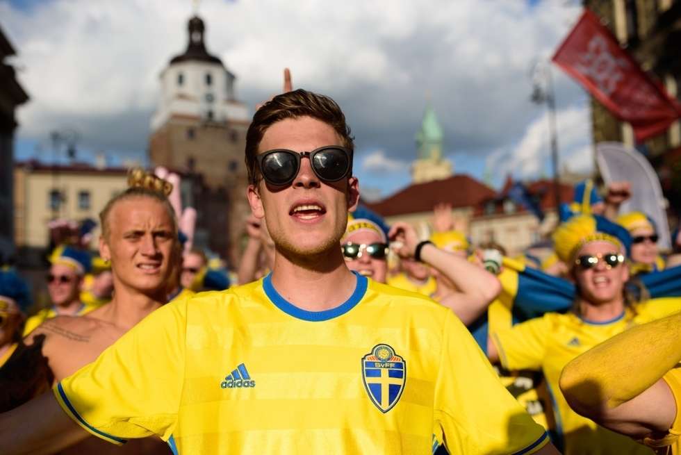  Kibice Szwecji i Polski przed meczem (zdjęcie 29) - Autor: Andrzej Mikulski