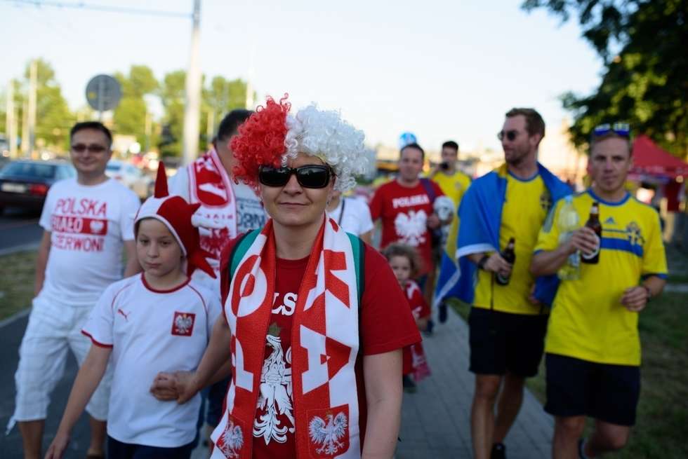  Kibice Szwecji i Polski przed meczem (zdjęcie 118) - Autor: Andrzej Mikulski