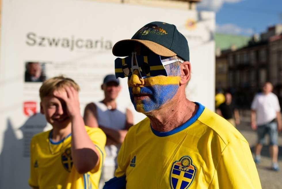  Kibice Szwecji i Polski przed meczem (zdjęcie 17) - Autor: Andrzej Mikulski