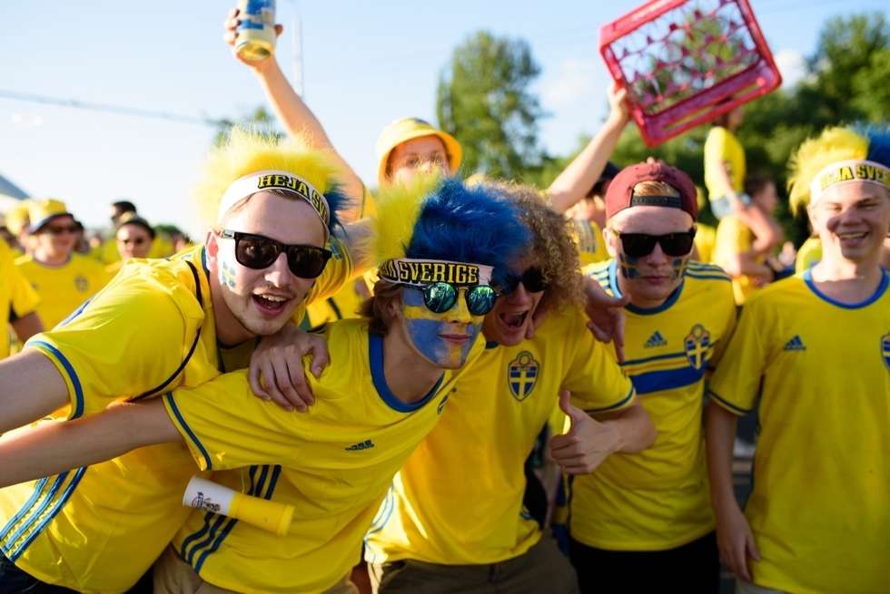  Kibice Szwecji i Polski przed meczem (zdjęcie 90) - Autor: Andrzej Mikulski