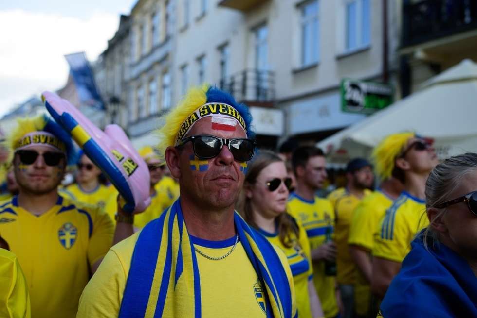  Kibice Szwecji i Polski przed meczem (zdjęcie 47) - Autor: Andrzej Mikulski