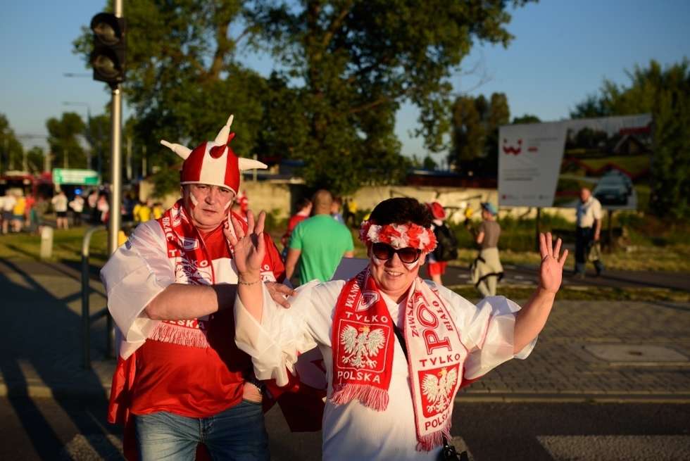  Kibice Szwecji i Polski przed meczem (zdjęcie 110) - Autor: Andrzej Mikulski