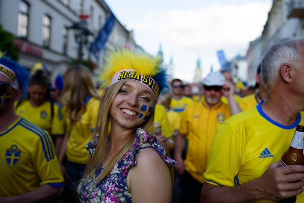  Kibice Szwecji i Polski przed meczem (zdjęcie 51) - Autor: Andrzej Mikulski
