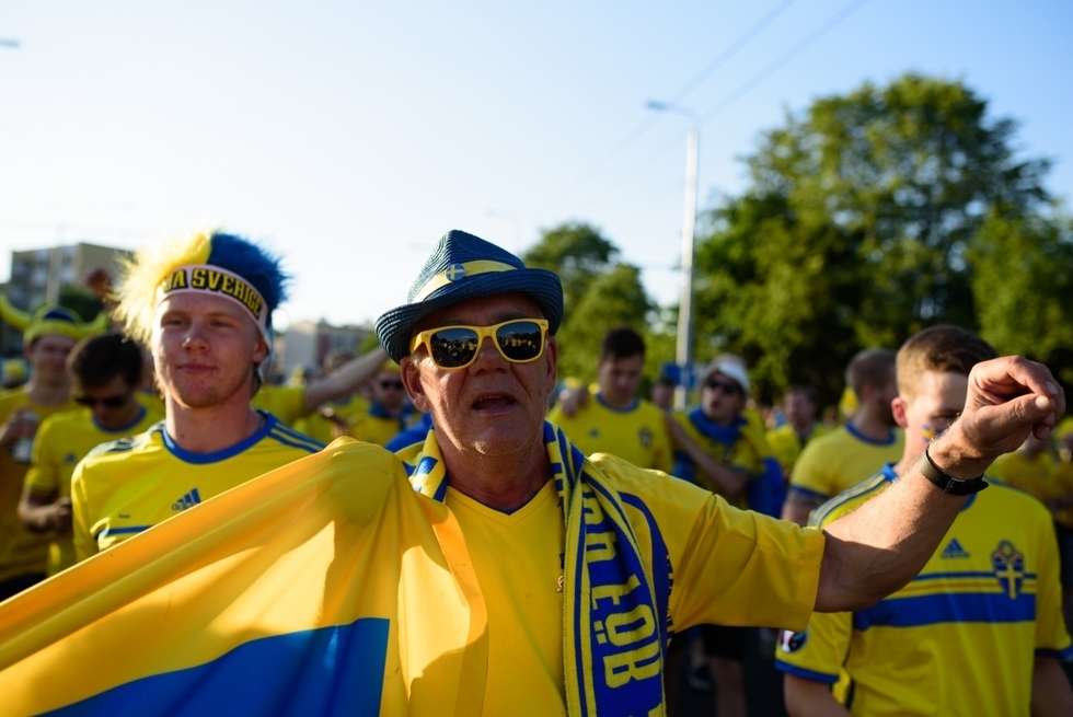  Kibice Szwecji i Polski przed meczem (zdjęcie 88) - Autor: Andrzej Mikulski