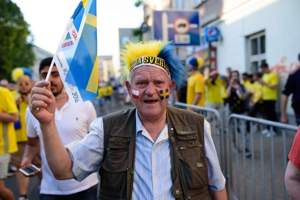  Kibice Szwecji i Polski przed meczem (zdjęcie 74) - Autor: Andrzej Mikulski