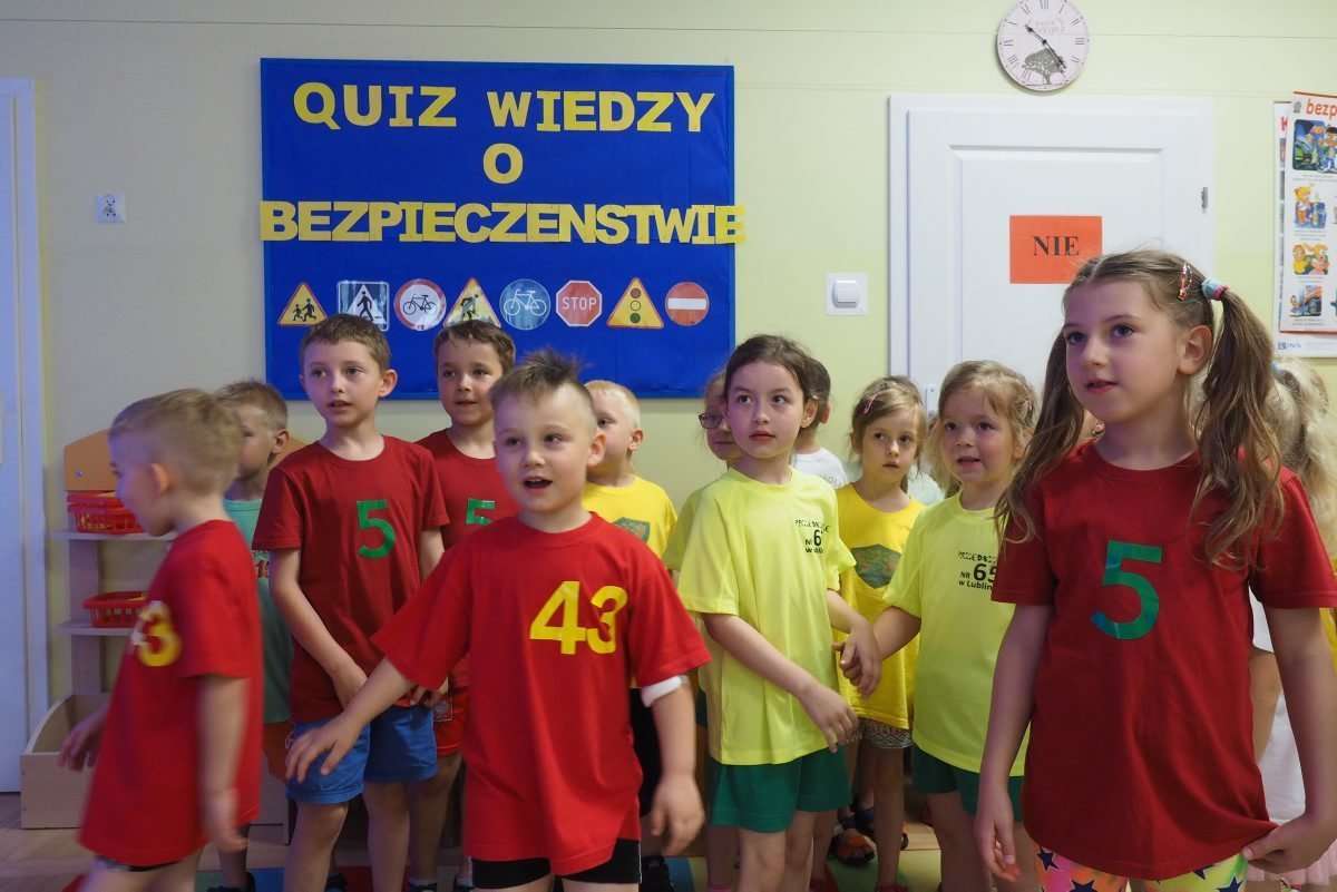 Quiz wiedzy o bezpieczeństwie i zawody sportowe w Przedszkolu nr 5