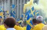  Szwedzcy kibice znów przeszli przez miasto  (zdjęcie 2)