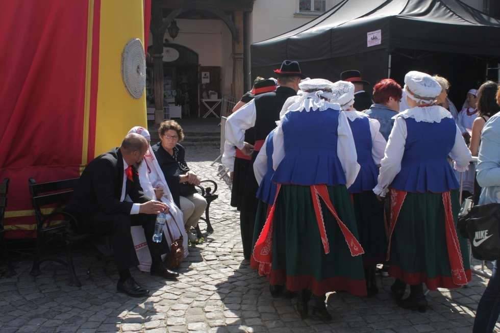  Festiwal Kapel i Śpiewaków Ludowych w Kazimierzu Dolnym (zdjęcie 30) - Autor: Katarzyna Gurmińska