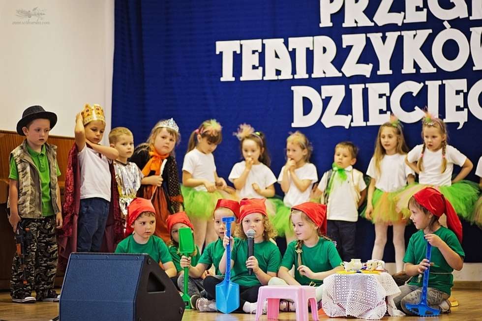  XVII Powiatowy Przegląd Teatrzyków Dziecięcych – Puchaczów 2017 (zdjęcie 10) - Autor: Przedszkole w Puchaczowie