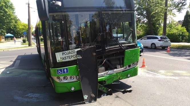 Wypadek trolejbusu na Drodze Męczenników Majdanka - Autor: Grzegorz Rekiel