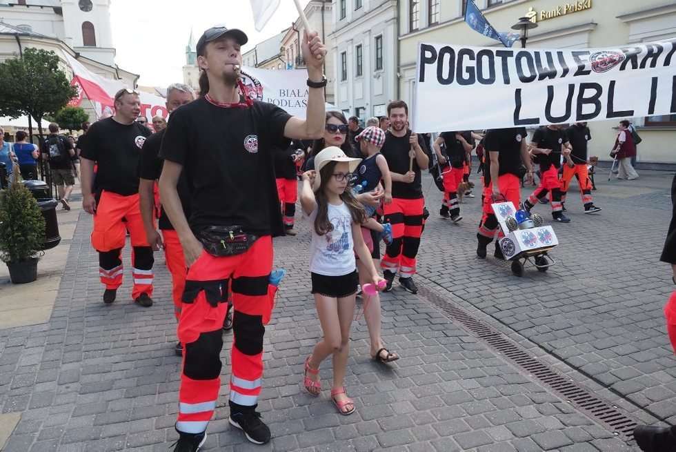  Protest ratowników medycznych w Lublinie (zdjęcie 9) - Autor: Wojciech Nieśpiałowski