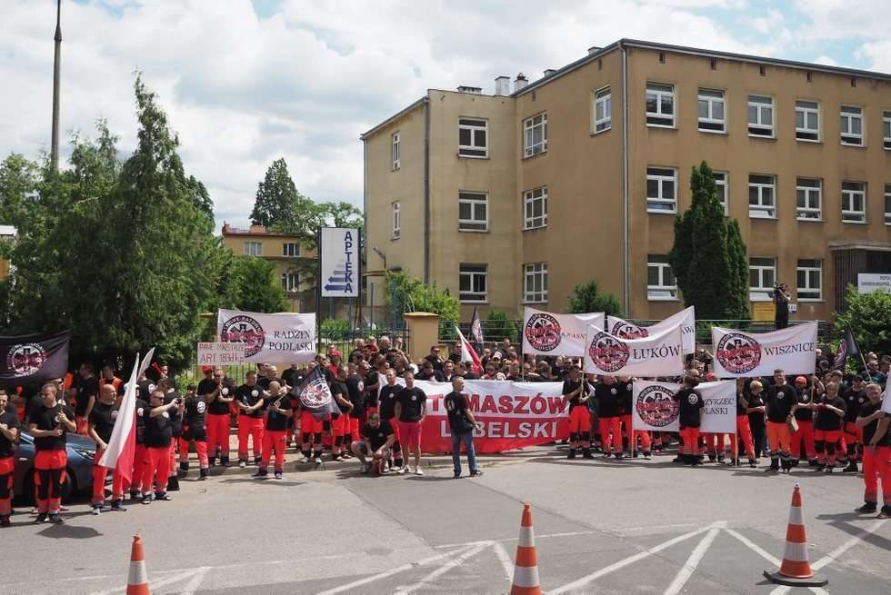  Protest ratowników medycznych w Lublinie (zdjęcie 31) - Autor: Wojciech Nieśpiałowski