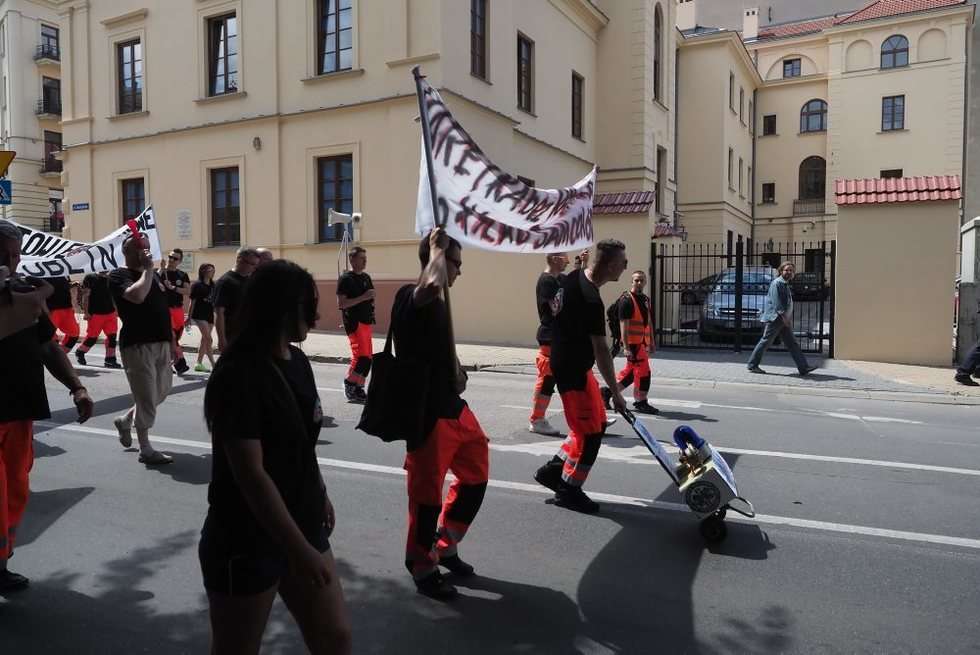  Protest ratowników medycznych w Lublinie (zdjęcie 26) - Autor: Wojciech Nieśpiałowski