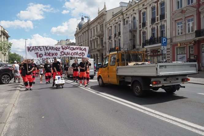 Protest ratowników medycznych w Lublinie