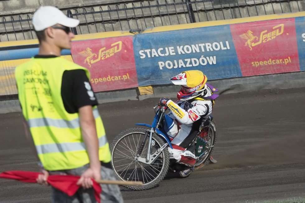  Żużel: VI runda Drużynowych Mistrzostw Polski Juniorów w Lublinie (zdjęcie 15) - Autor: Wojciech Nieśpiałowski