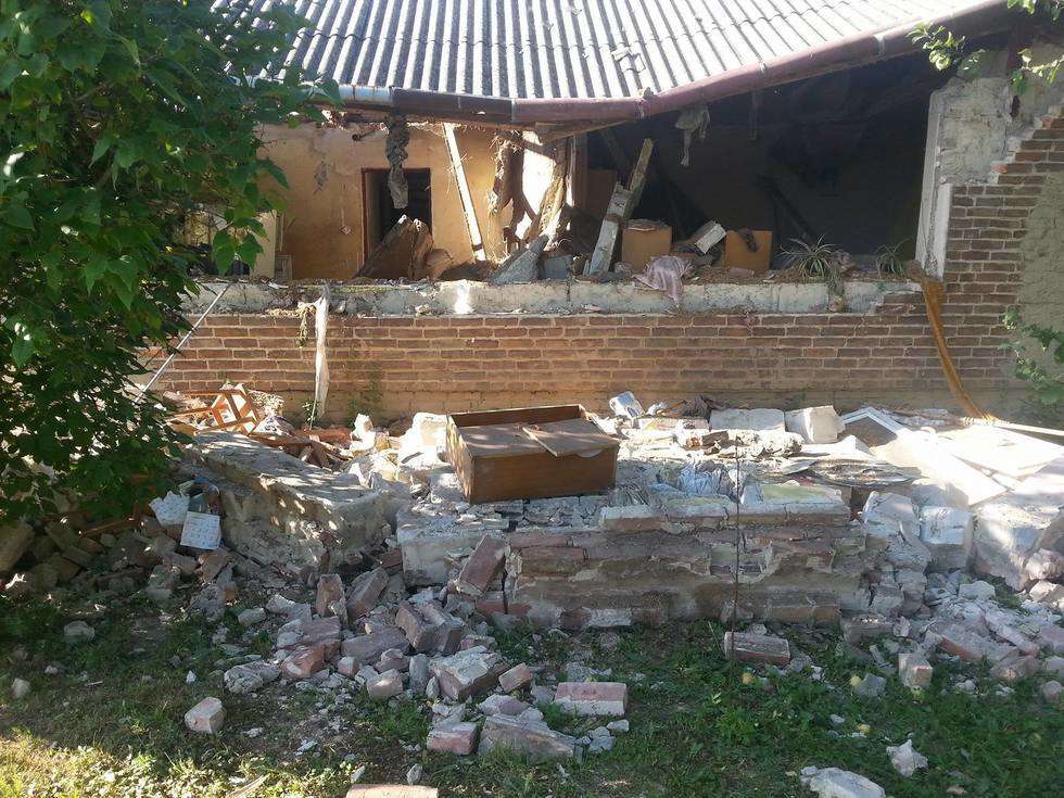  Wybuch gazu zniszczył pół domu w Boduszynie (zdjęcie 8) - Autor: Agnieszka Antoń-Jucha