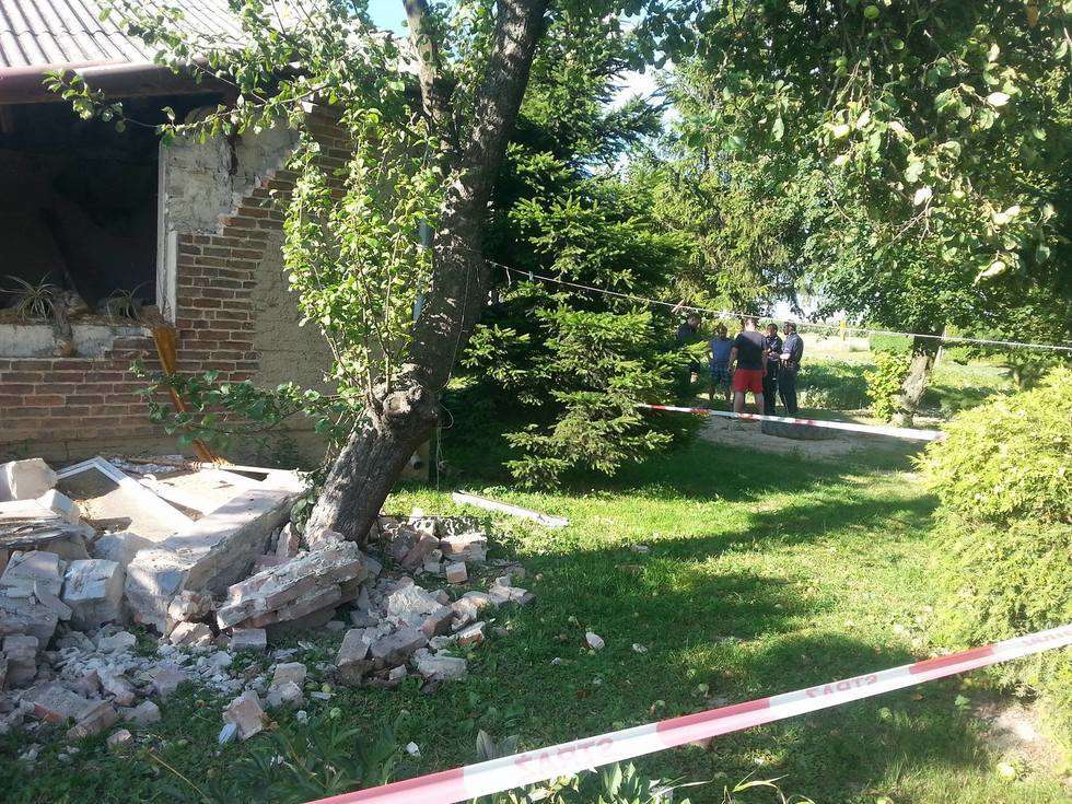  Wybuch gazu zniszczył pół domu w Boduszynie (zdjęcie 4) - Autor: Agnieszka Antoń-Jucha