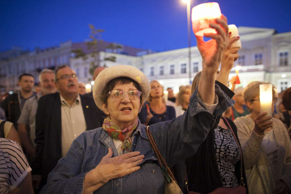  Protest przed Sądem Okręgowym w Lublinie (zdjęcie 11) - Autor: Jacek Szydłowski