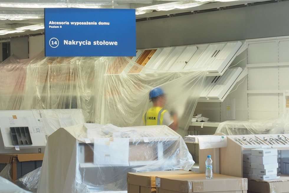  Budowa hipermarketu IKEA: prace wykończeniowe (zdjęcie 29) - Autor: Maciej Kaczanowski