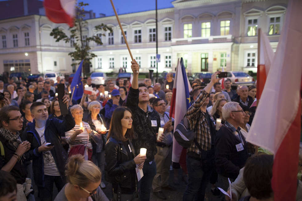  Protest w obronie sądów w Lublinie. Piątek (zdjęcie 45) - Autor: Jacek Szydłowski