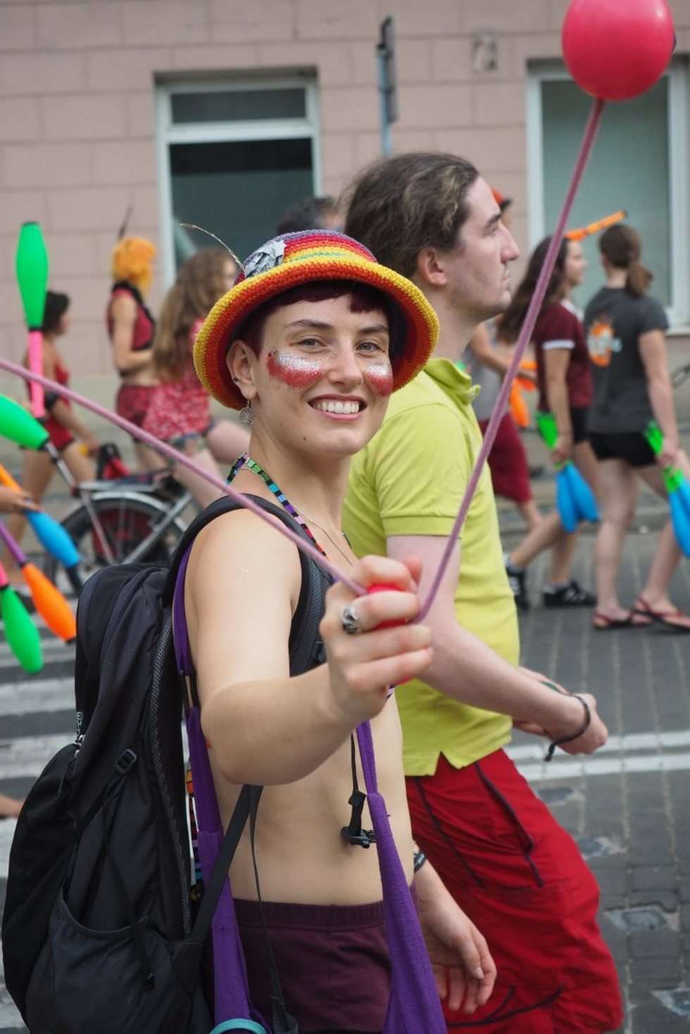   Parada Europejskiej Konwencji Żonglerskiej  (zdjęcie 22) - Autor: Maciej Kaczanowski
