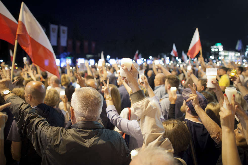  Protesty w obronie sądów. Niedziela w Lublinie (zdjęcie 7) - Autor: Jacek Szydłowski