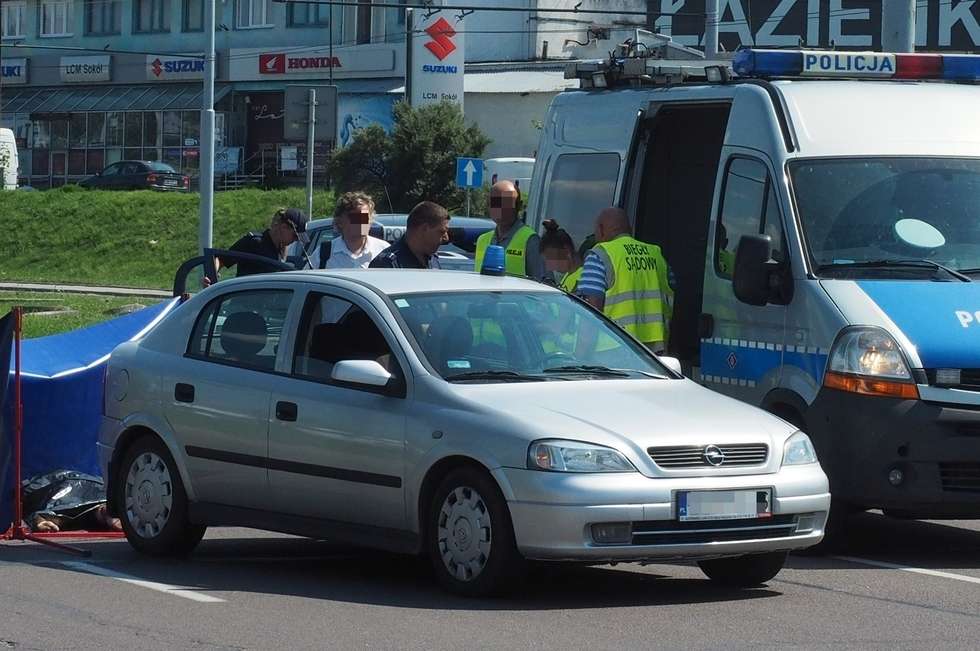  Wypadek przy ul. Mełgiewskiej w Lublinie - 1 sierpnia 2017 (zdjęcie 3) - Autor: Maciej Kaczanowski
