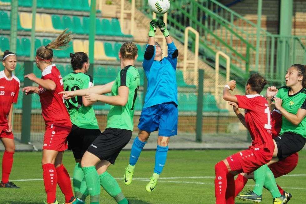  Ekstraliga kobiet: Górnik Łęczna vs AZS PSW Biała Podlaska 4:0 (zdjęcie 16) - Autor: Maciej Kaczanowski 