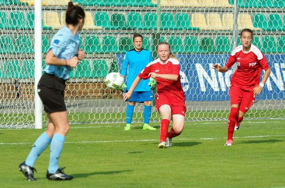  Ekstraliga kobiet: Górnik Łęczna vs AZS PSW Biała Podlaska 4:0 (zdjęcie 29) - Autor: Maciej Kaczanowski 