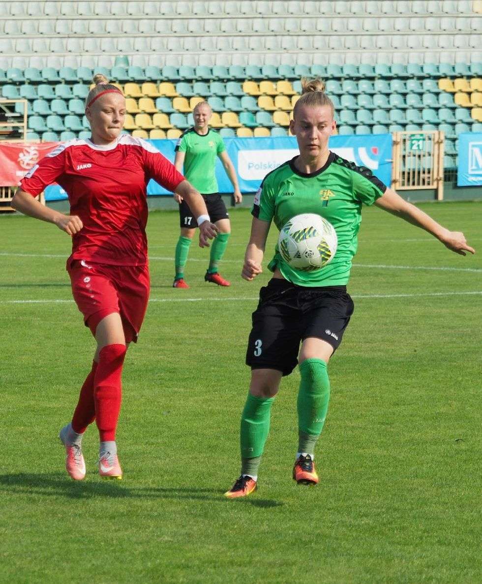  Ekstraliga kobiet: Górnik Łęczna vs AZS PSW Biała Podlaska 4:0 (zdjęcie 20) - Autor: Maciej Kaczanowski 