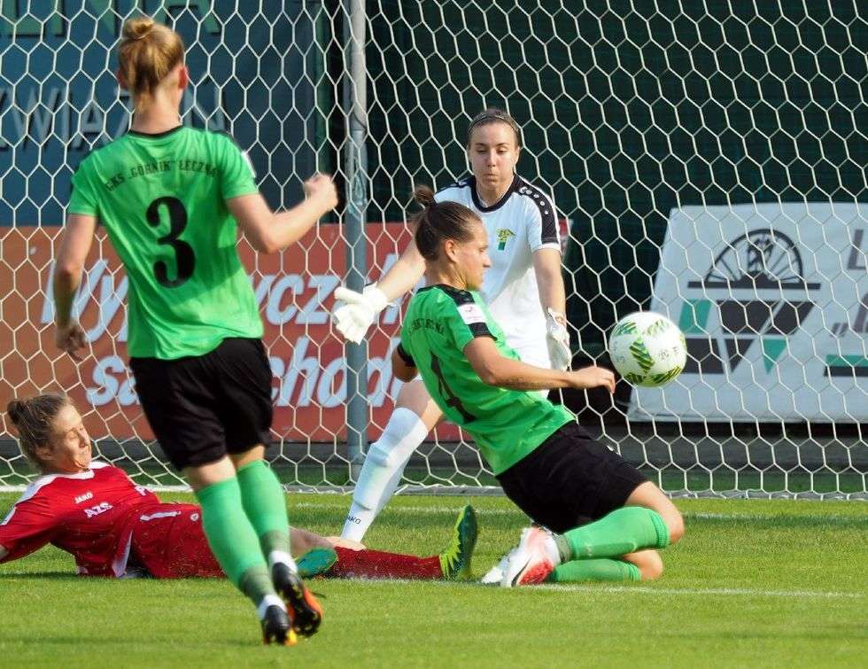  Ekstraliga kobiet: Górnik Łęczna vs AZS PSW Biała Podlaska 4:0 (zdjęcie 4) - Autor: Maciej Kaczanowski 