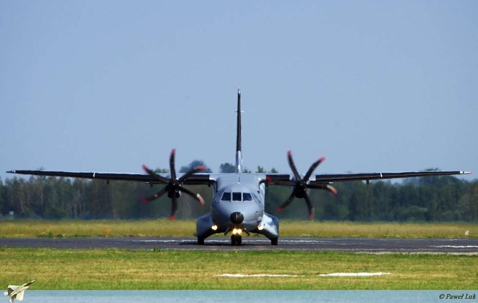  Święto 41. Bazy Lotnictwa Szkolnego w Dęblinie (zdjęcie 27) - Autor: Paweł Luk