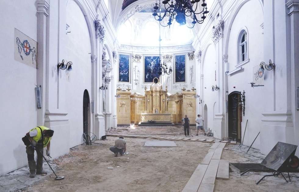  Prace remontowo-konserwatorskie w bazylice dominikanów (zdjęcie 3) - Autor: Dorota Awiorko