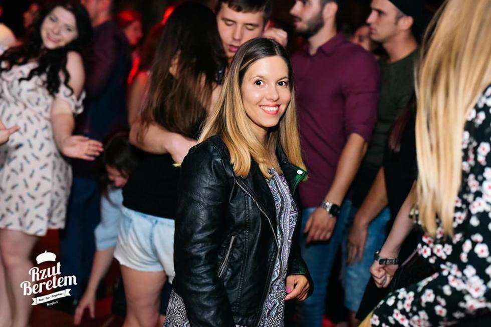  Weekend w lubelskich klubach: Piątkowa Potańcówka w Rzucie Beretem (zdjęcie 16) - Autor: Mazur Photo / Rzut Beretem