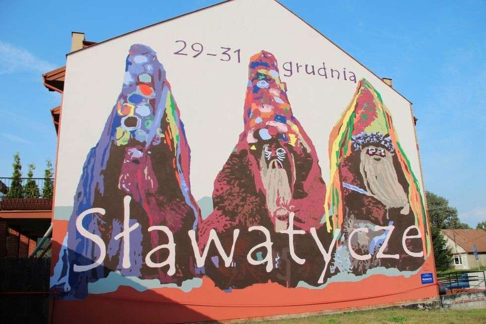  Mural z brodaczami w Sławatyczach (zdjęcie 2) - Autor: Ewelina Burda