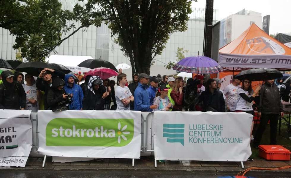  Business Run Lublin - kilkaset osób pobiegło dla Mateusza (zdjęcie 14) - Autor: Wojciech Nieśpiałowski
