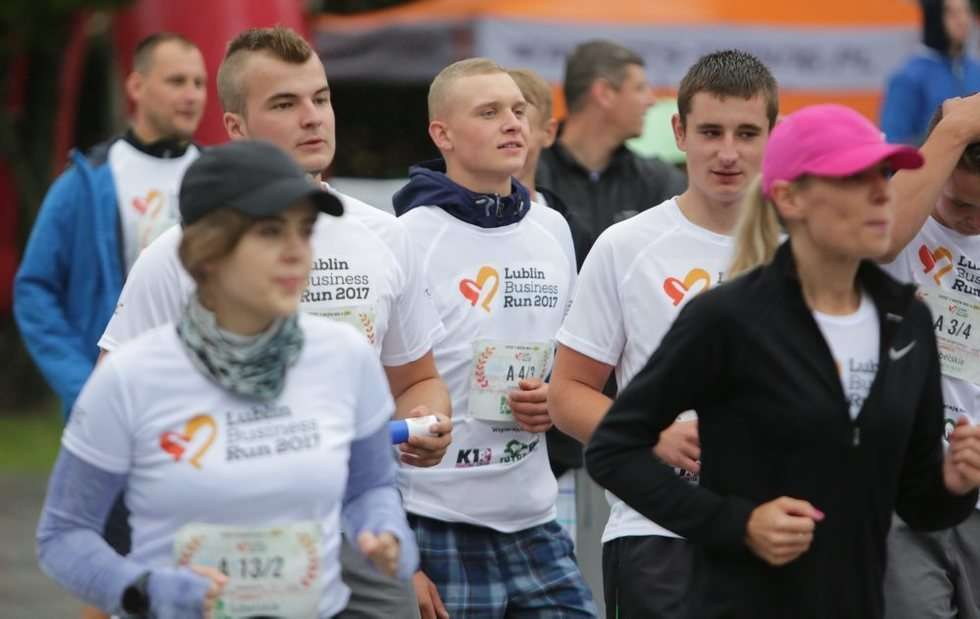  Business Run Lublin - kilkaset osób pobiegło dla Mateusza (zdjęcie 8) - Autor: Wojciech Nieśpiałowski