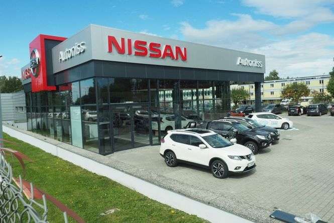 Salon Nissana w Lublinie po remoncie - Autor: Maciej Kaczanowski