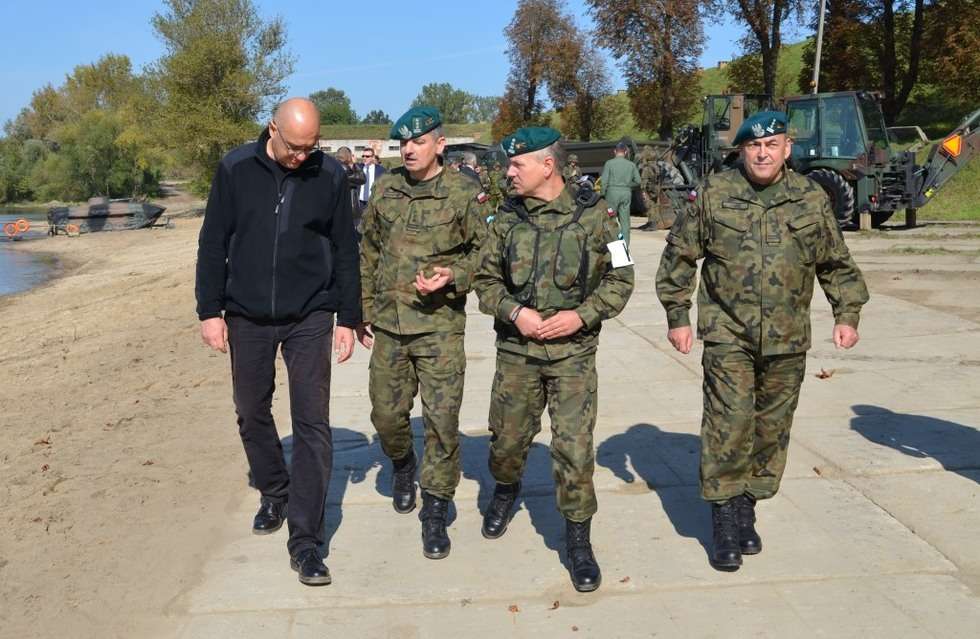  Dzień Wojsk Inżynieryjnych w Dęblinie (zdjęcie 12) - Autor: por. Grzegorz Chęć