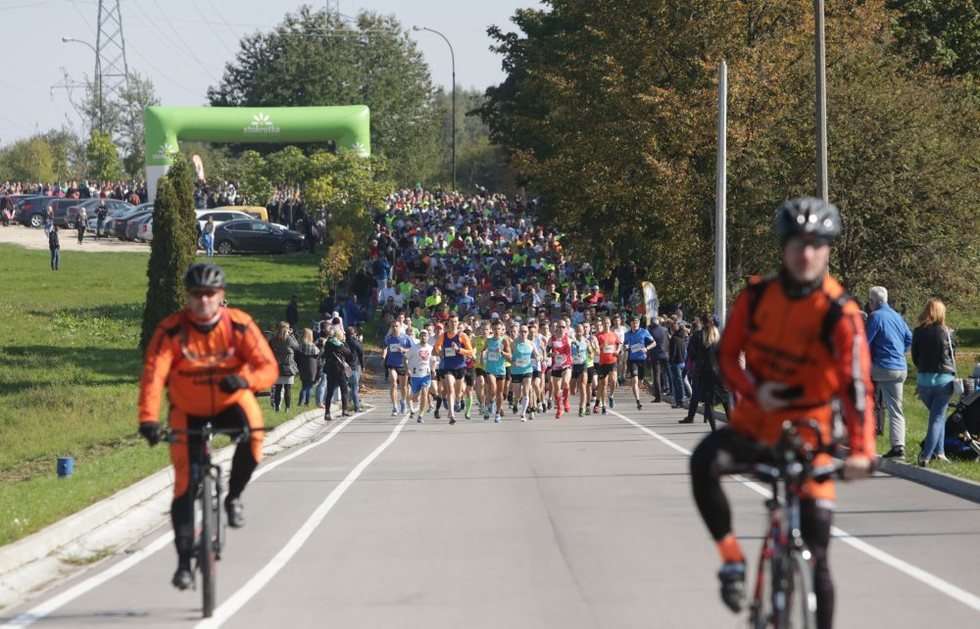  Pierwsza Dycha do Maratonu (zdjęcie 25) - Autor: Wojciech Nieśpiałowski