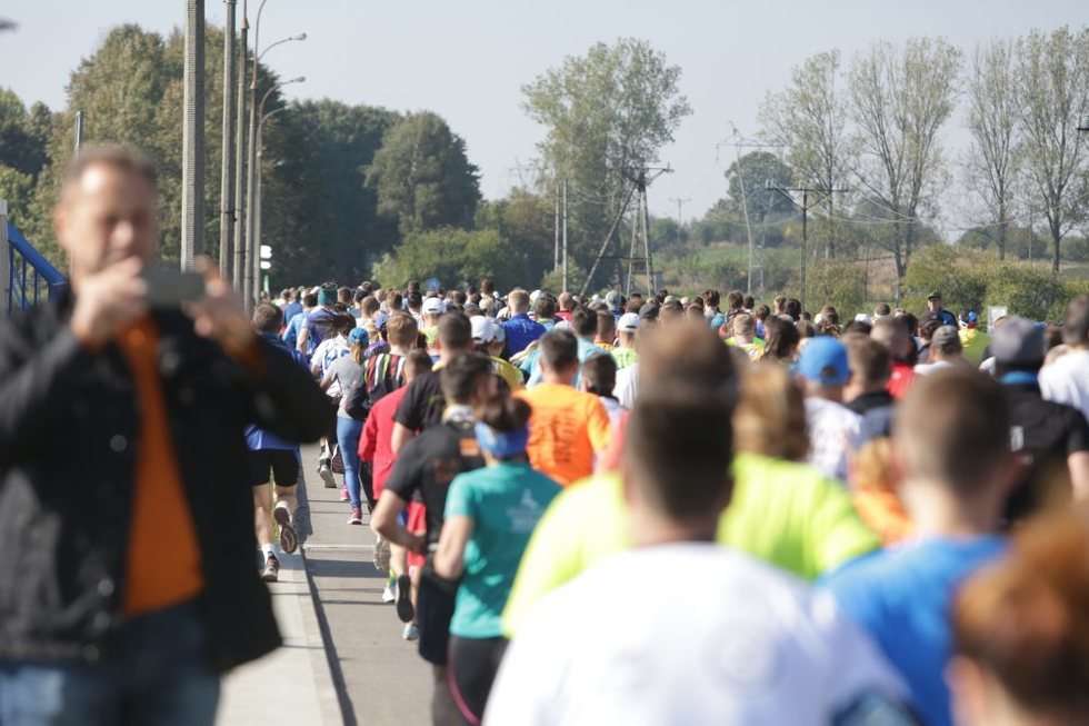  Pierwsza Dycha do Maratonu  - Autor: Wojciech Nieśpiałowski