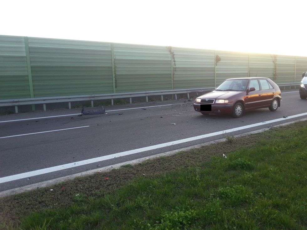  Wypadek na S17. Droga zablokowana (zdjęcie 3) - Autor: dariokuba