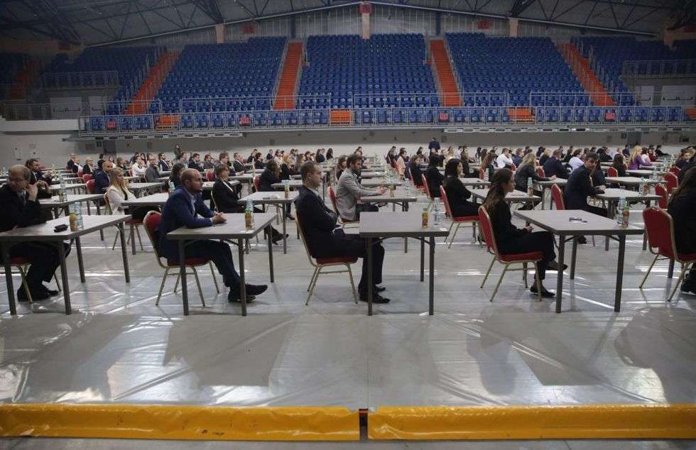  Egzamin wstępny na aplikację radcowską (zdjęcie 2) - Autor: Wojciech Nieśpiałowski
