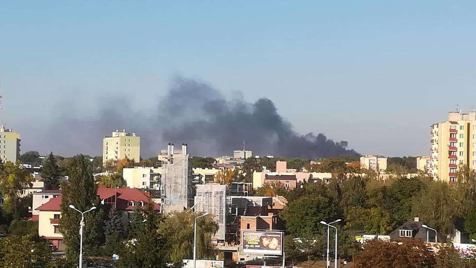  Pożar przy ul. Północnej (zdjęcie 12) - Autor: Adrian Dołgań