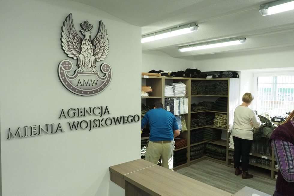  W Lublinie powstał sklep ze sprzętem wojskowym wycofanym z armii: jutro otwarcie (zdjęcie 6) - Autor: Maciej Kaczanowski