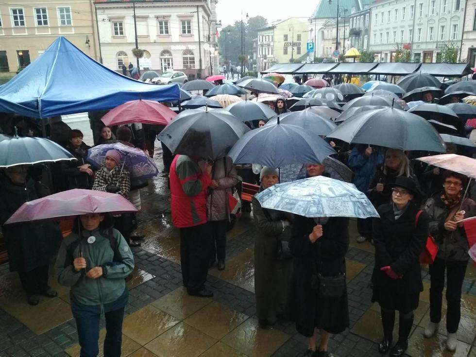  Protest kobiet w Lublinie (zdjęcie 4) - Autor: Paweł Buczkowski