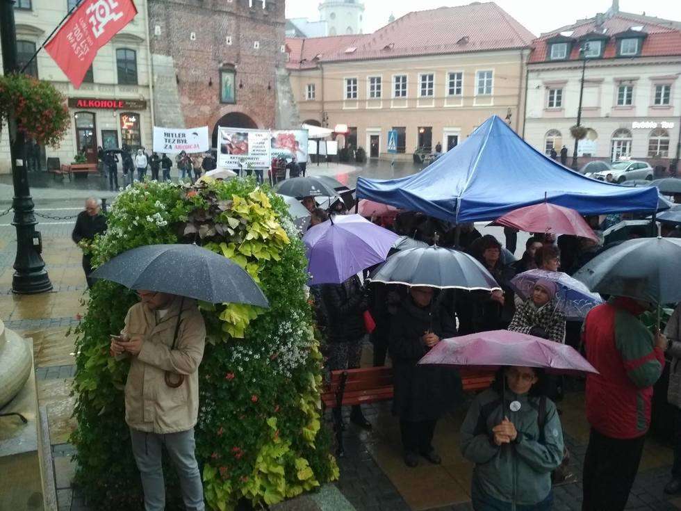  Protest kobiet w Lublinie (zdjęcie 6) - Autor: Paweł Buczkowski