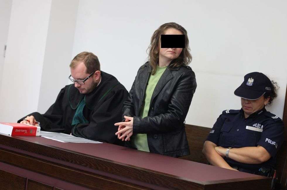  Proces Doroty P. Rzuciła się na brata z nożem (zdjęcie 2) - Autor: Jacek Szydłowski