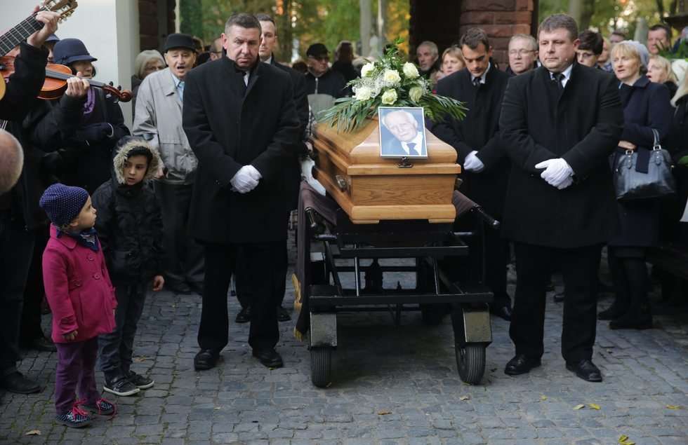  Pogrzeb Zygmunta Łupiny (zdjęcie 24) - Autor: Wojciech Nieśpiałowski
