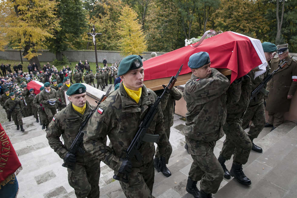  Żołnierze WiN zamordowani w Lublinie spoczęli w Radecznicy (zdjęcie 4) - Autor: Jacek Szydłowski